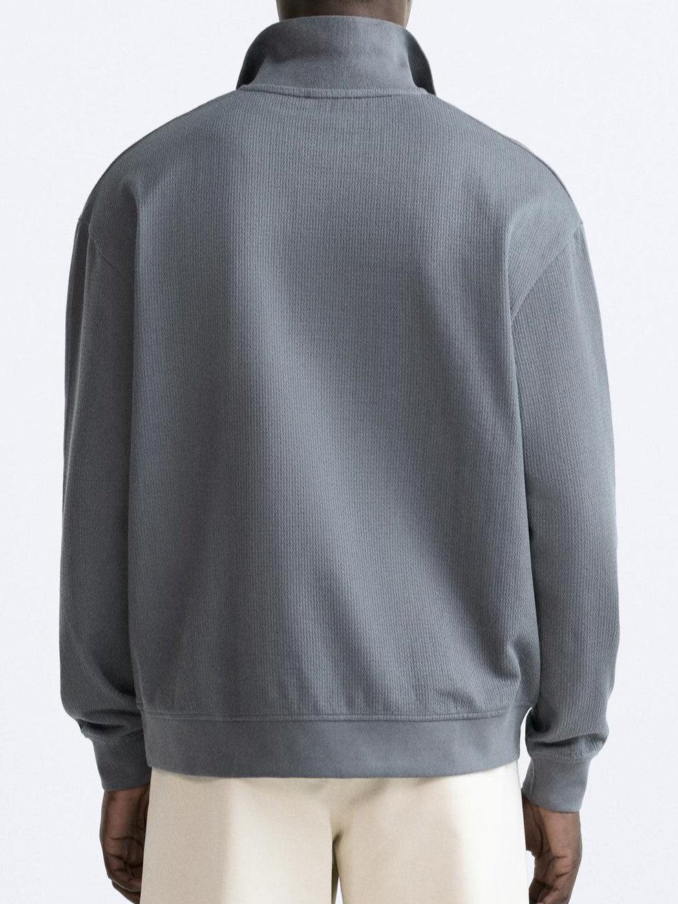 Beiger Pullover mit Polokragen – Lässiger Stil mit Eleganz - Image 8