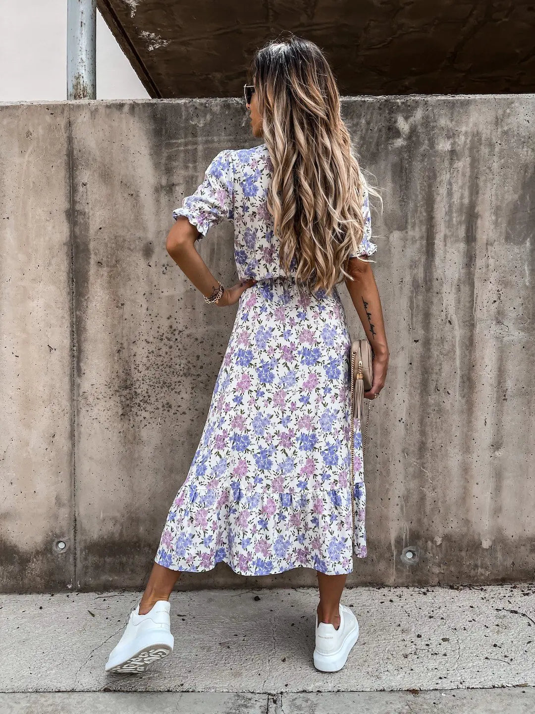 Blumenkleid für den Sommer mit Knopfleiste und Schlitz – Weiblich & Komfortabel - Image 11