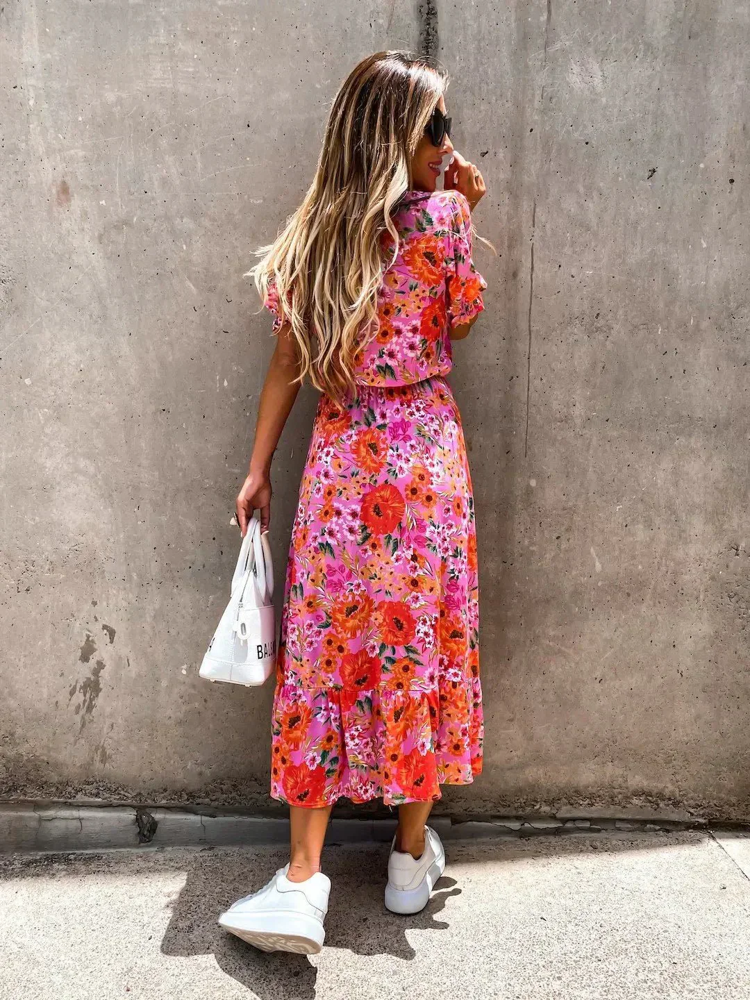 Blumenkleid für den Sommer mit Knopfleiste und Schlitz – Weiblich & Komfortabel - Image 7