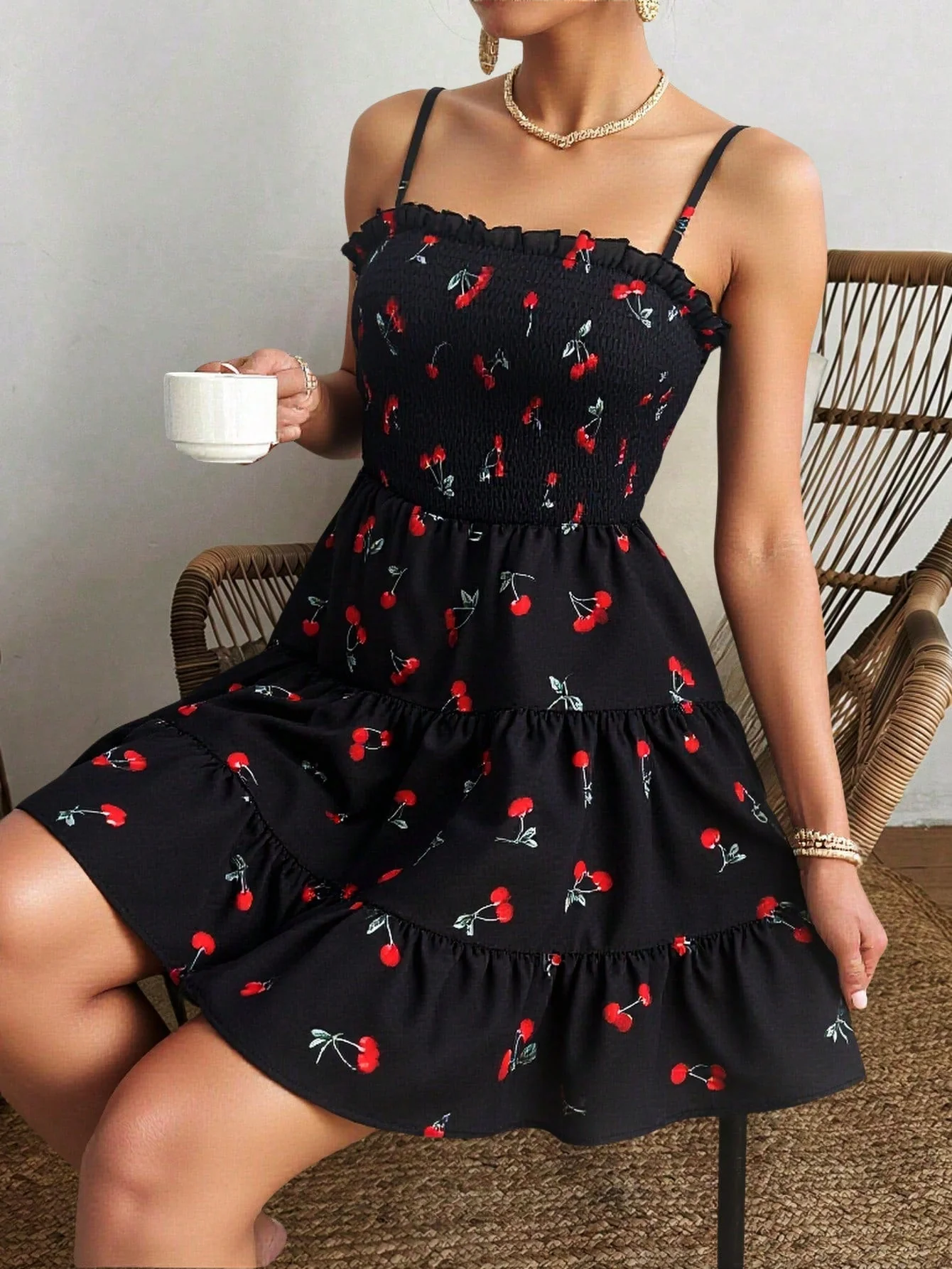 Blumenkleid mit Spaghettiträgern – Luftig, Weiblich & Romantisch - Image 7