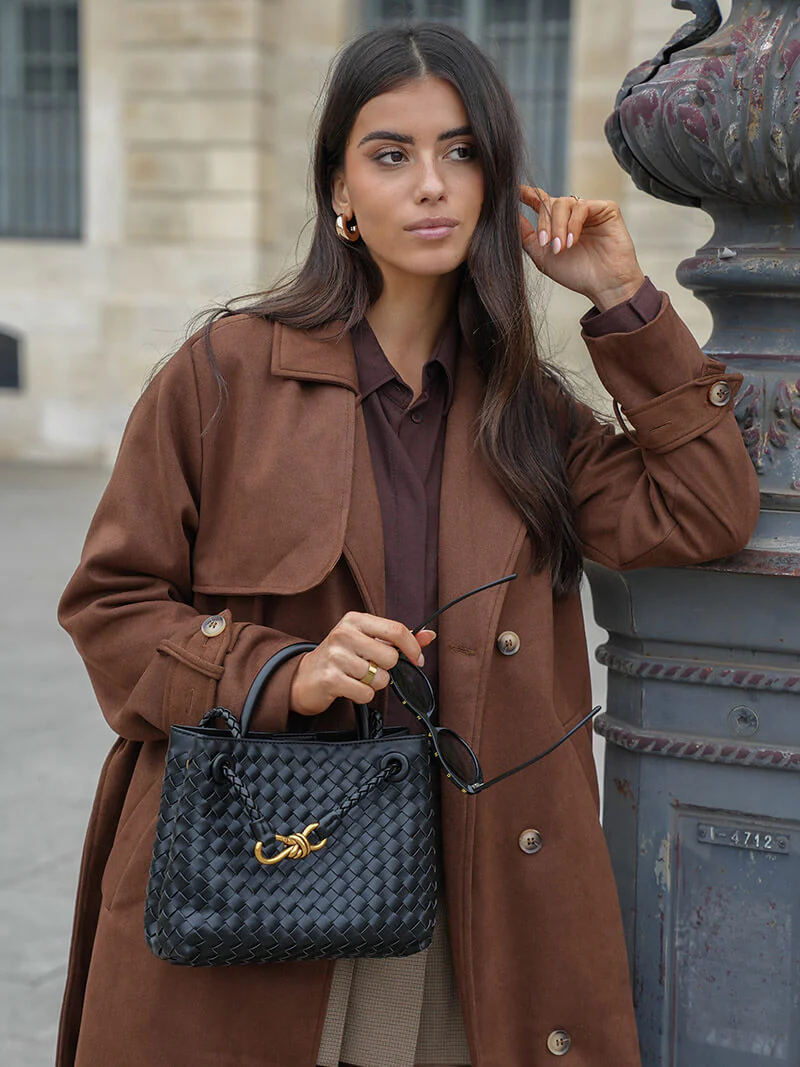Carlee | Geflochtene Mini-Tasche mit Eleganten Akzent - Image 2