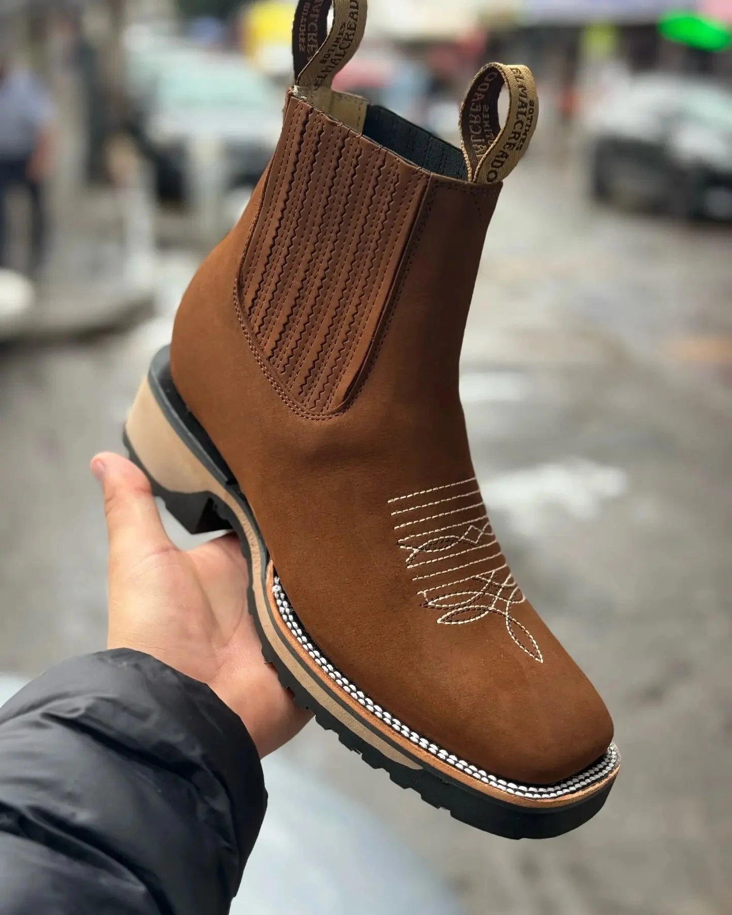 Clara | VIELSEITIGE COWBOYSTIEFEL FÜR MÄNNER UND FRAUEN - Image 4