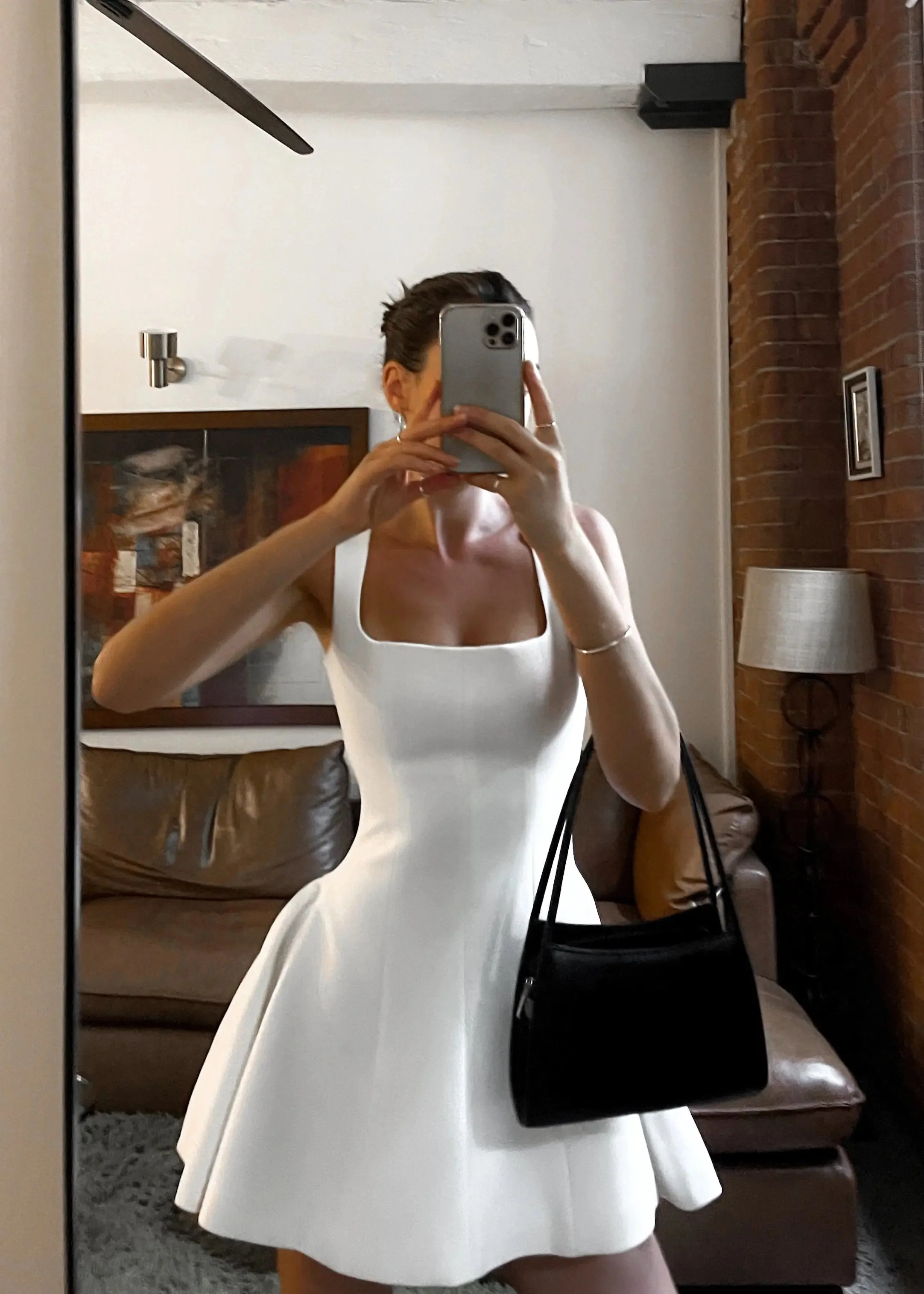 Divi | Weiße Skaterkleid mit Breiten Trägern & Quadratischem Ausschnitt - Image 14