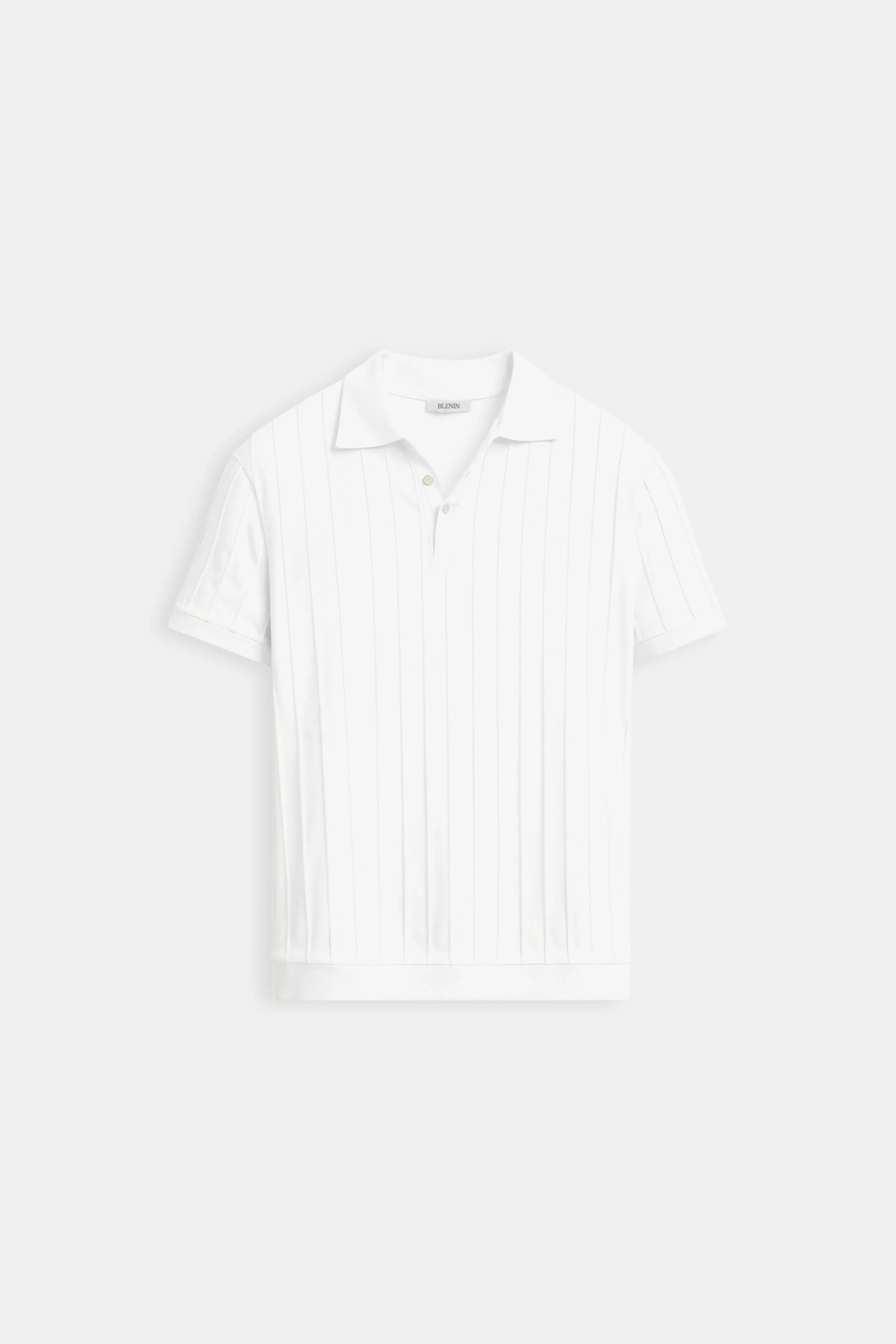 Elegante Herren-Polo in Weiß – Minimalistisch und zeitlos - Image 4