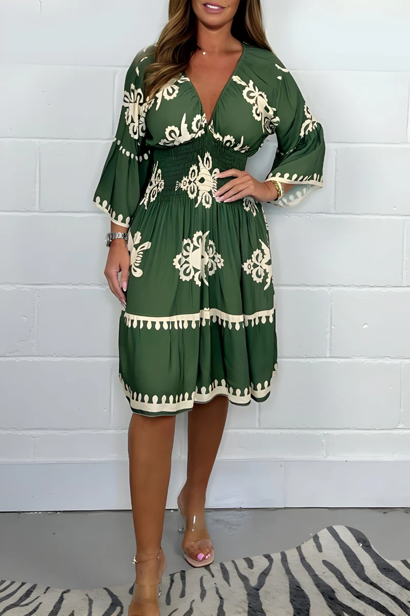 Elegantes Kleid mit Muster und V-Ausschnitt – perfekt für jeden Anlass - Image 9