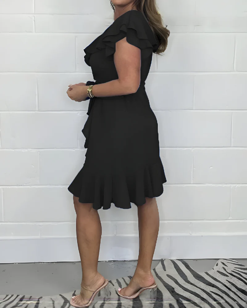 Elegantes Rüschenskleid mit V-Ausschnitt – femininer Look für jeden Anlass - Image 4