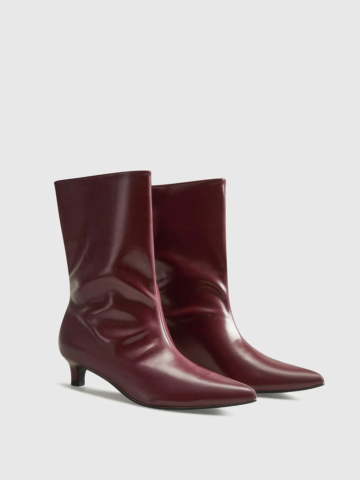 Élise | Minimalistische Leder Stiefeletten in Bordeauxrot - Image 2