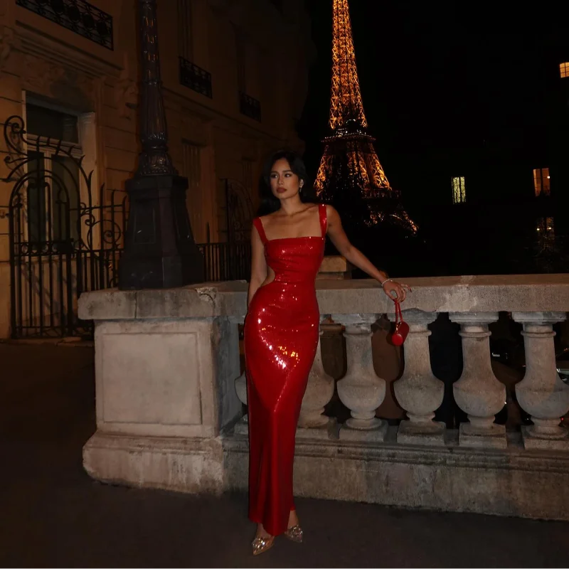 Emilia| Glänzendes Maxikleid mit Spaghetti-Trägern - Image 5