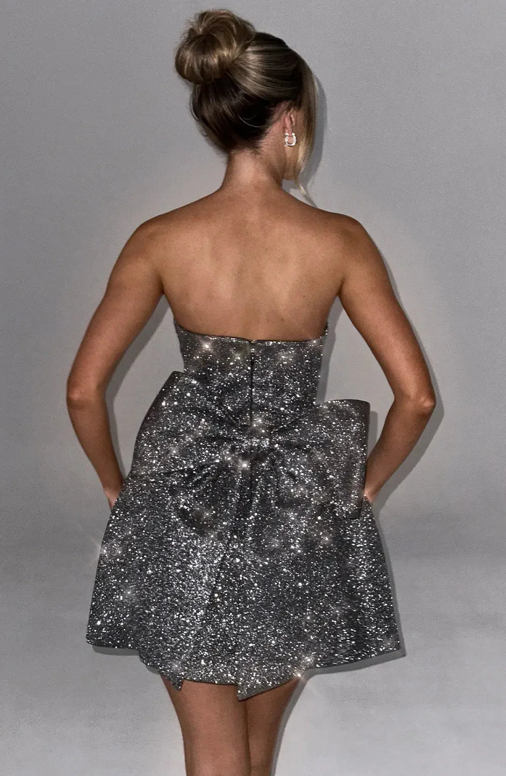 Emma | Glänzendes Minikleid – Strahlende Eleganz für Unvergessliche Nächte - Image 11