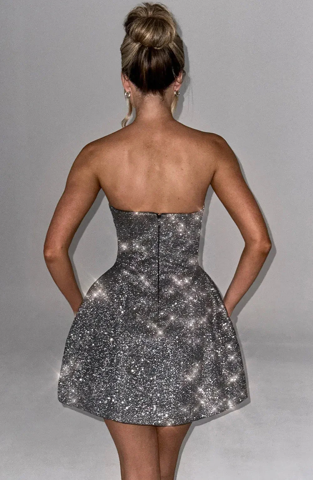Emma | Glitzerndes Mini-Kleid – Strahlende Eleganz für Unvergessliche Nächte - Image 15