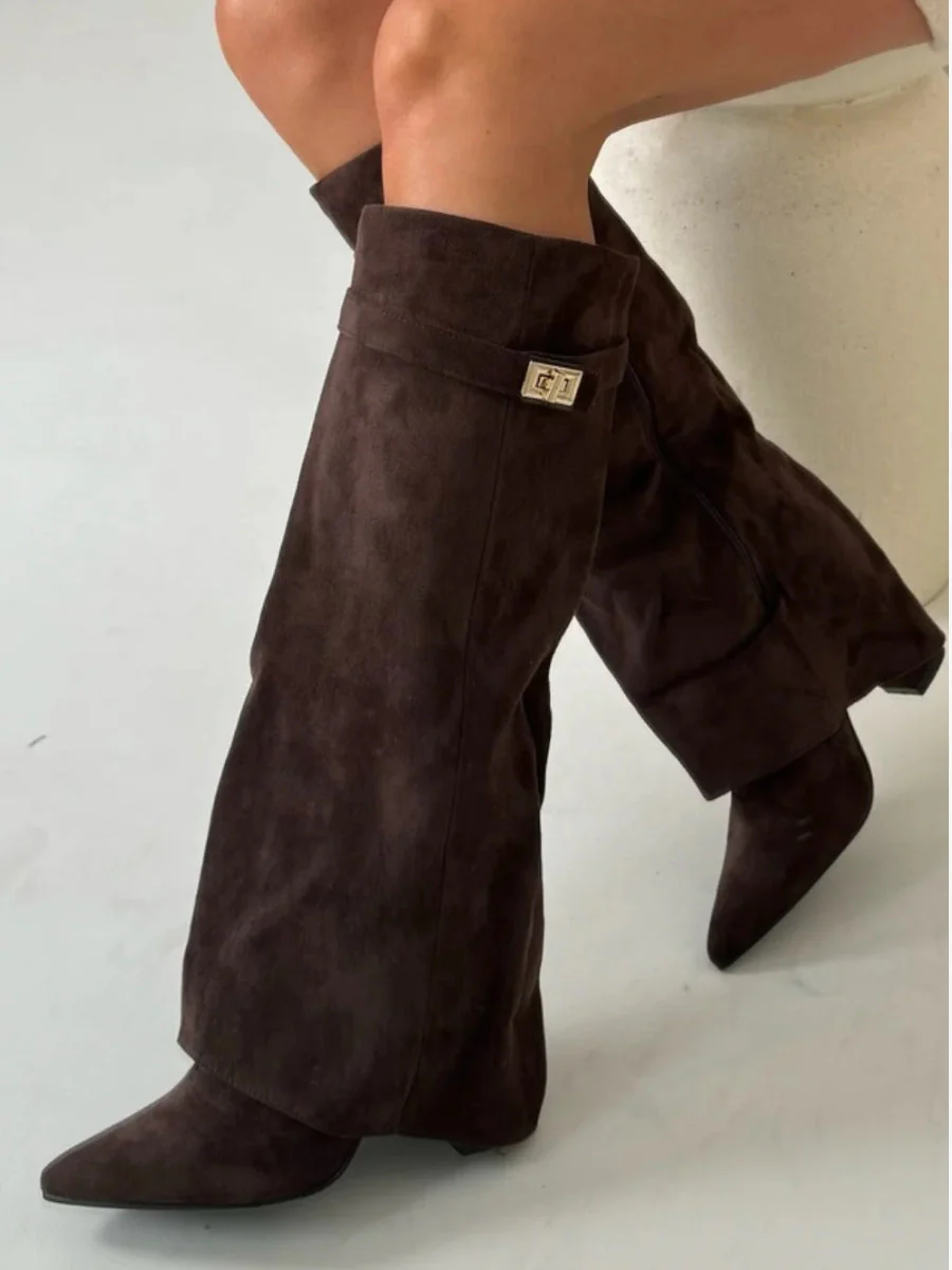Evy | Elegante Damenstiefel aus hochwertigem Wildleder mit goldenen Akzenten - Image 11