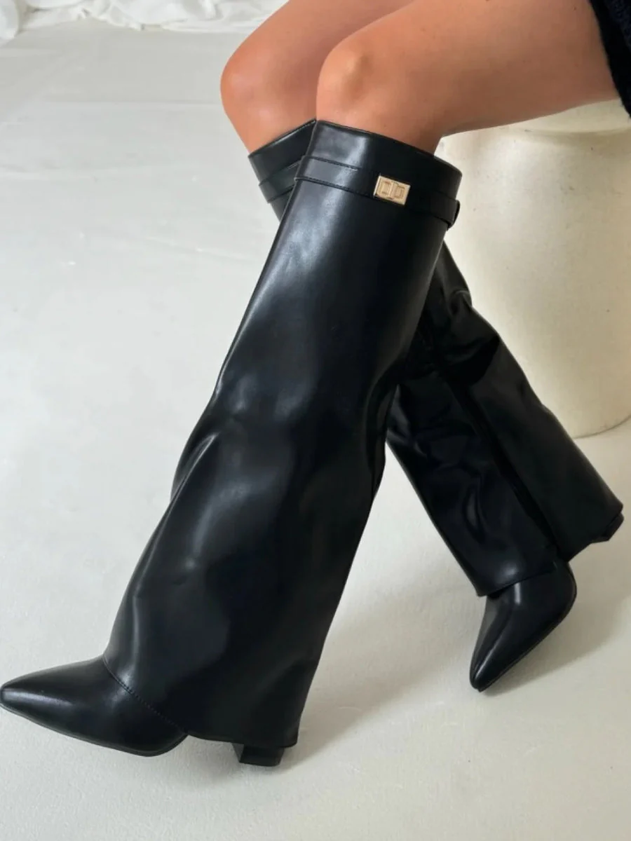 Evy | Elegante Damenstiefel aus hochwertigem Wildleder mit goldenen Akzenten - Image 14