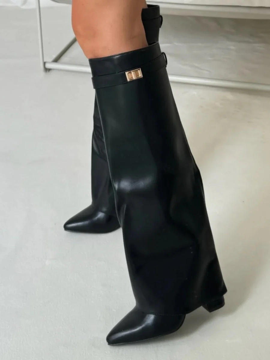 Evy | Elegante Damenstiefel aus hochwertigem Wildleder mit goldenen Akzenten - Image 16