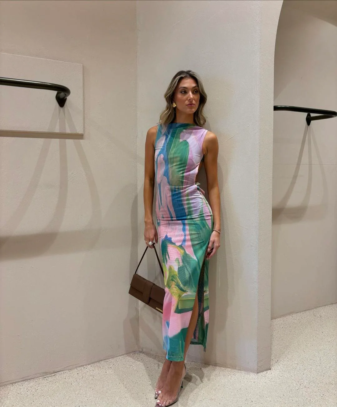 Hannelore | Sinnliches Maxikleid mit Verführerischem Rückenausschnitt - Image 3
