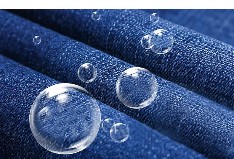 Heidi-Mode - Gerade geschnittene Stretchjeans für Herren - Image 3