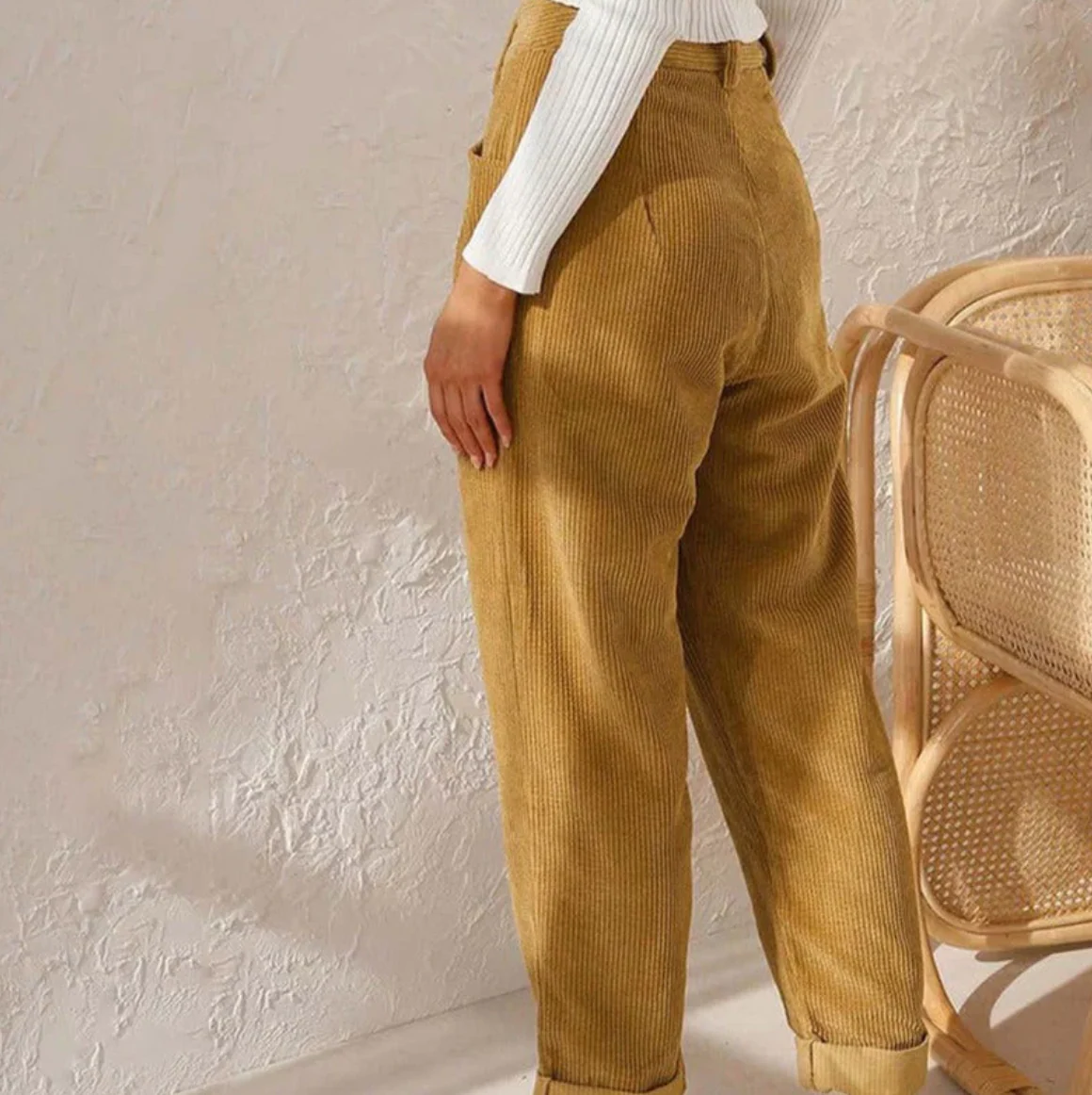 Lässige Freizeithose aus Cord - Image 3