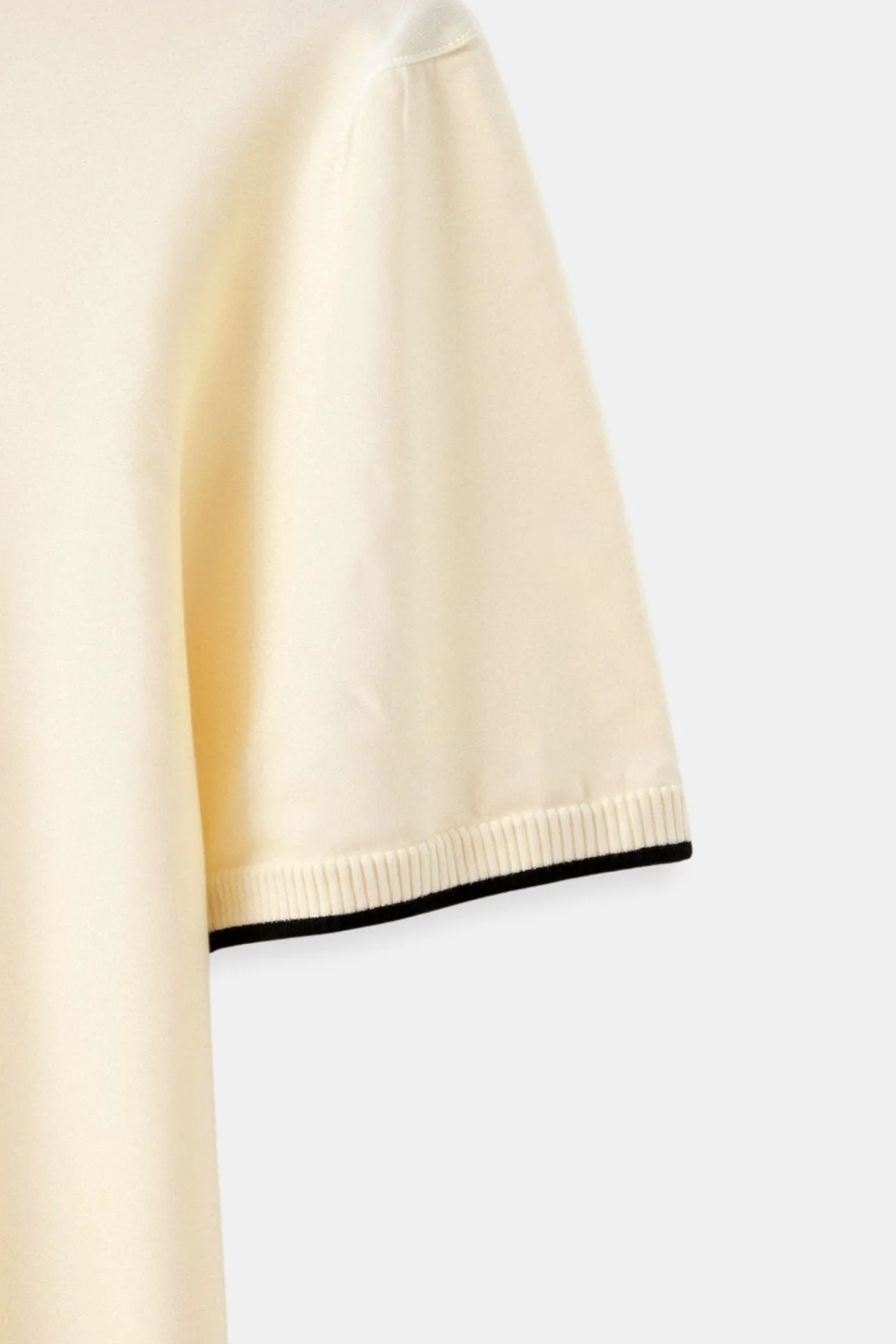 Herren Poloshirt mit Kontrastdetails – Elegant & Modern - Image 8