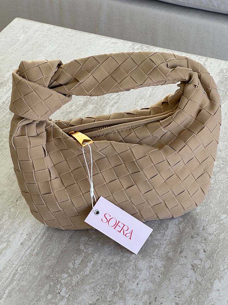 Ilyse | Geflochtene Mini-Tasche aus Wildleder - Image 22