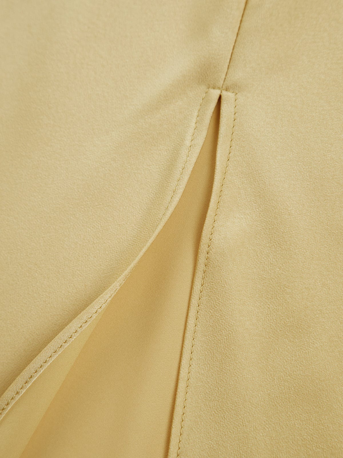 Katharina | Elegantes Rückenfreies Satin-Kleid für Hochzeit und Fest - Image 7