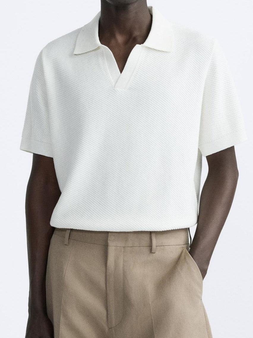 Klassisches gestricktes Poloshirt in WeiĂź - Image 2