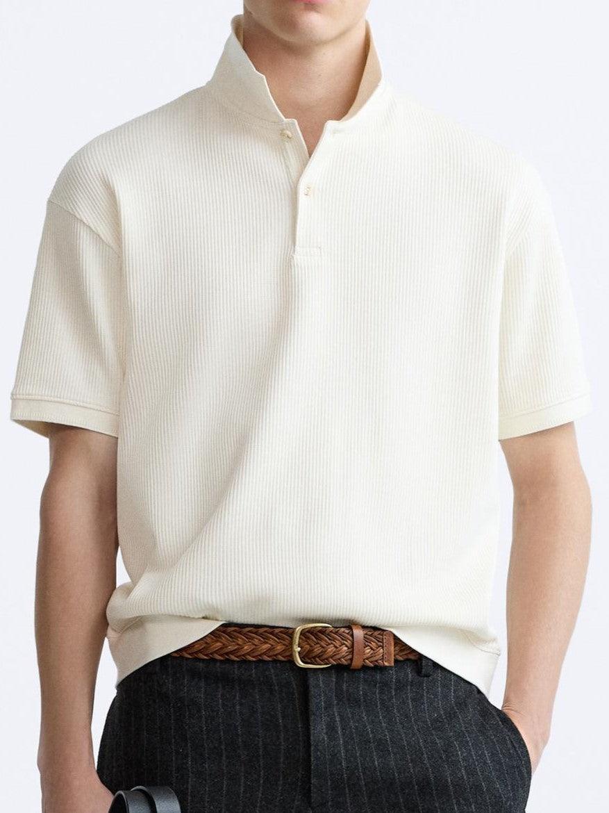 Kurzarm-Polo in Cremeweiß – Minimalistisch und Komfortabel - Image 2