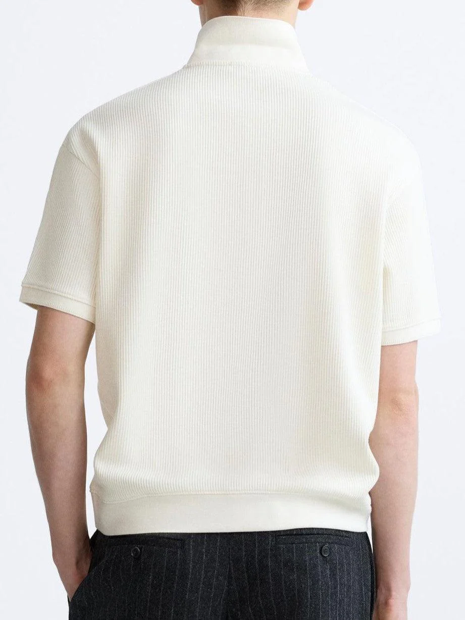 Kurzarm-Polo in Cremeweiß – Minimalistisch und Komfortabel - Image 3