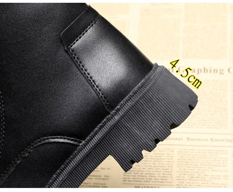 Lia | Schwarze gefütterte Schnürschuhe mit Profilsohle - Image 6