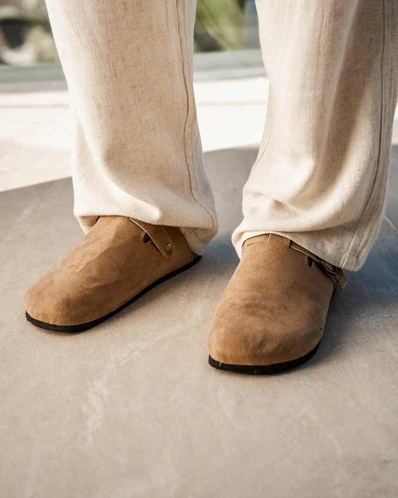 Luke | Bequeme Herren-Clogs aus Wildleder mit ergonomischer Einlegesohle - Image 2