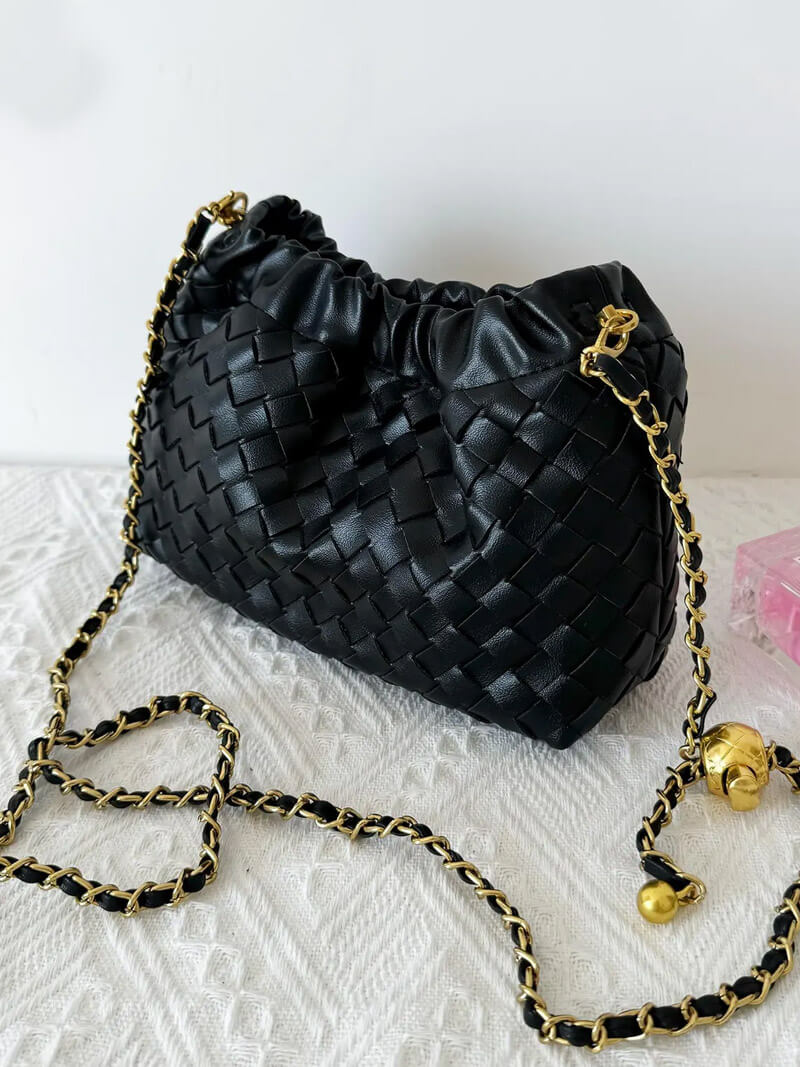 Mave | Luxuriöse Damenhandtasche mit Goldkette - Image 11