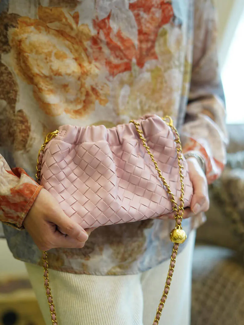 Mave | Luxuriöse Damenhandtasche mit Goldkette - Image 17