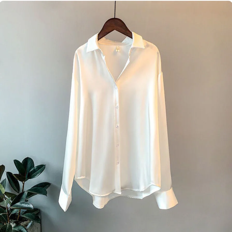 Olivia - Bluse aus luxuriösem Satin mit langen Ärmeln - Image 4