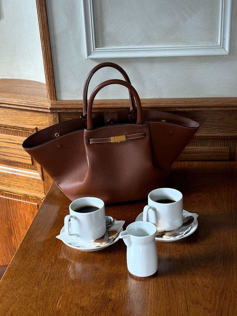 Ostara | Geräumige Damen-Shopper aus Kunstleder - Image 13