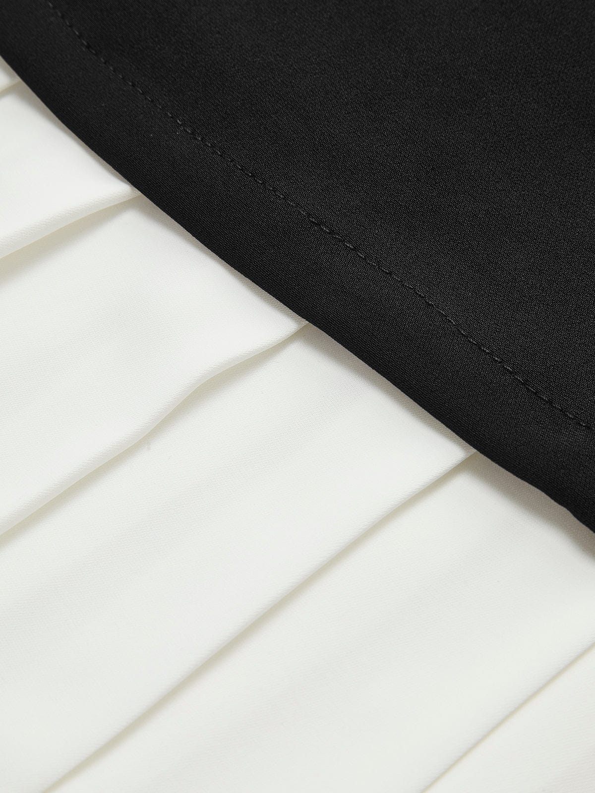 Robin | Elegantes ärmelloses Midikleid mit Plissee-Design - Image 10