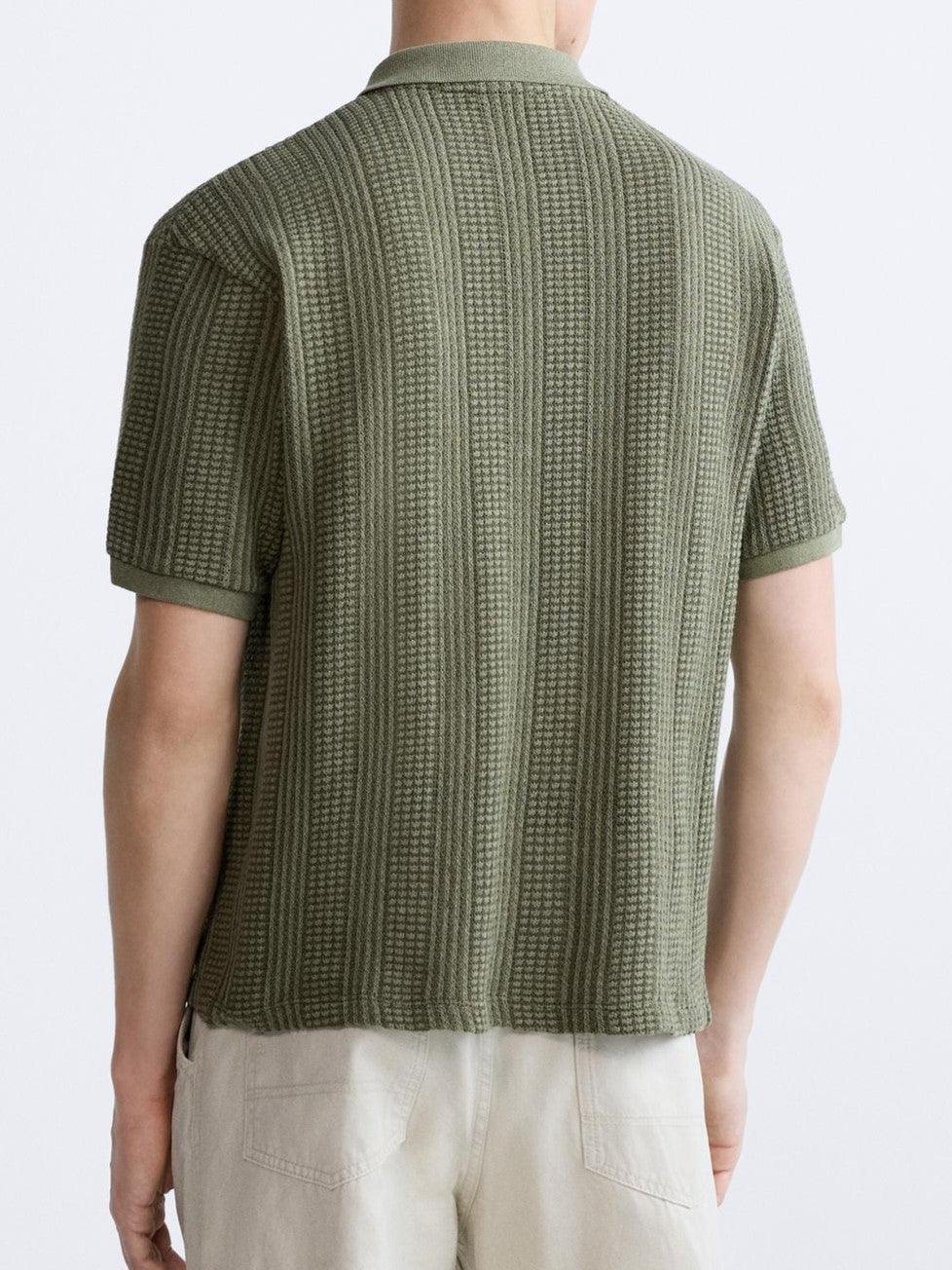 Strukturiertes Strickpoloshirt mit Reißverschluss - Image 8