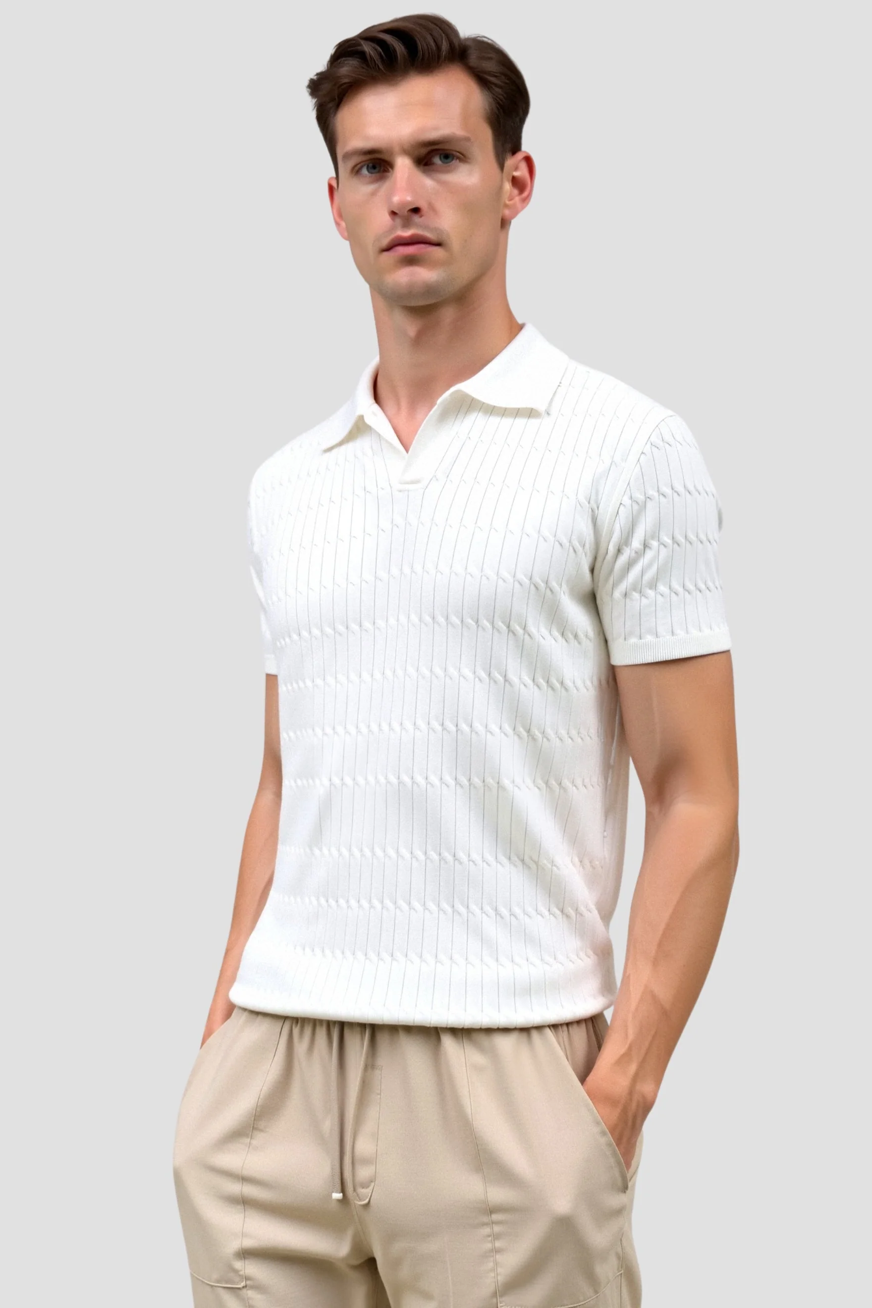 Weißes gestricktes Poloshirt mit Strukturmuster - Image 2