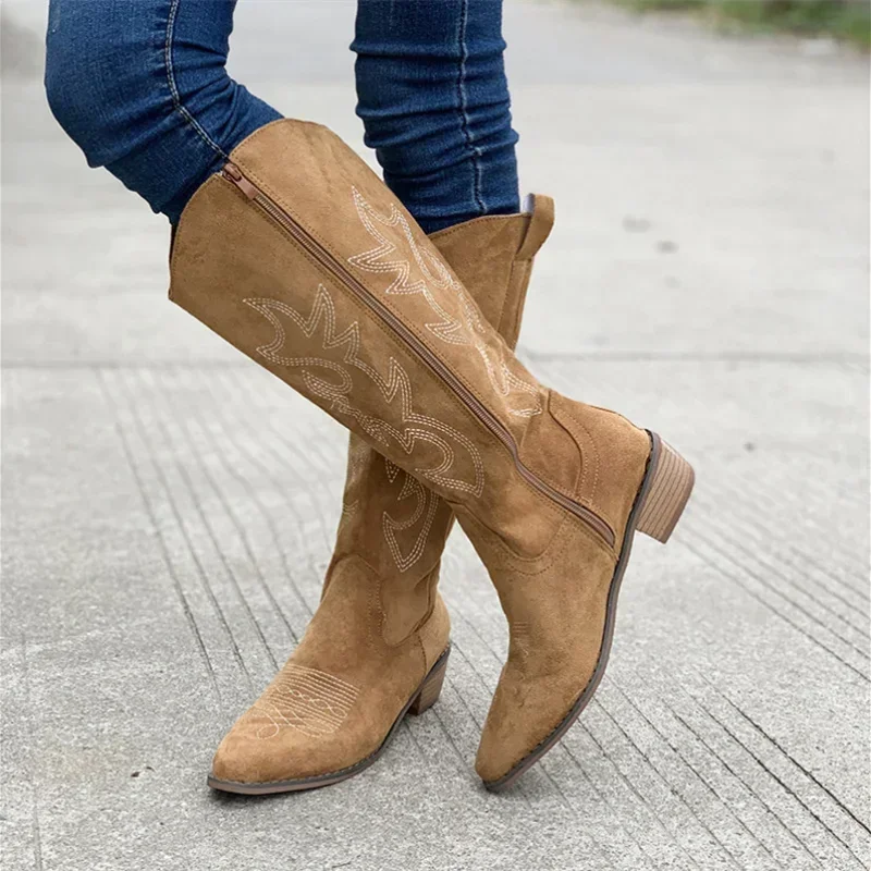 WildWest Chic | Stilvolle Cowboystiefel für Damen - Image 2