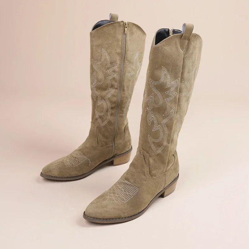 WildWest Chic | Stilvolle Cowboystiefel für Damen - Image 5