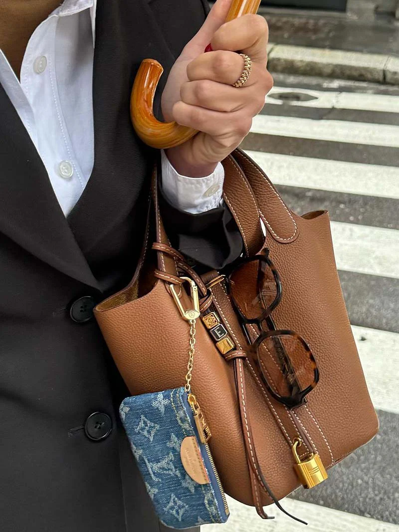 Zelinda | Stilvolle Bucket-Bag aus Kunstleder - Image 11