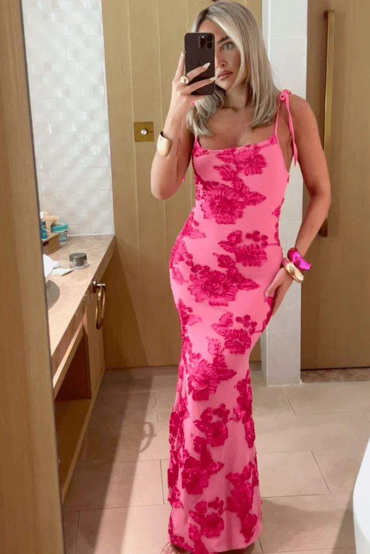 Ziska | Figurbetonendes Rosa Blumen Maxikleid - Elegant mit romantischem Flair - Image 2